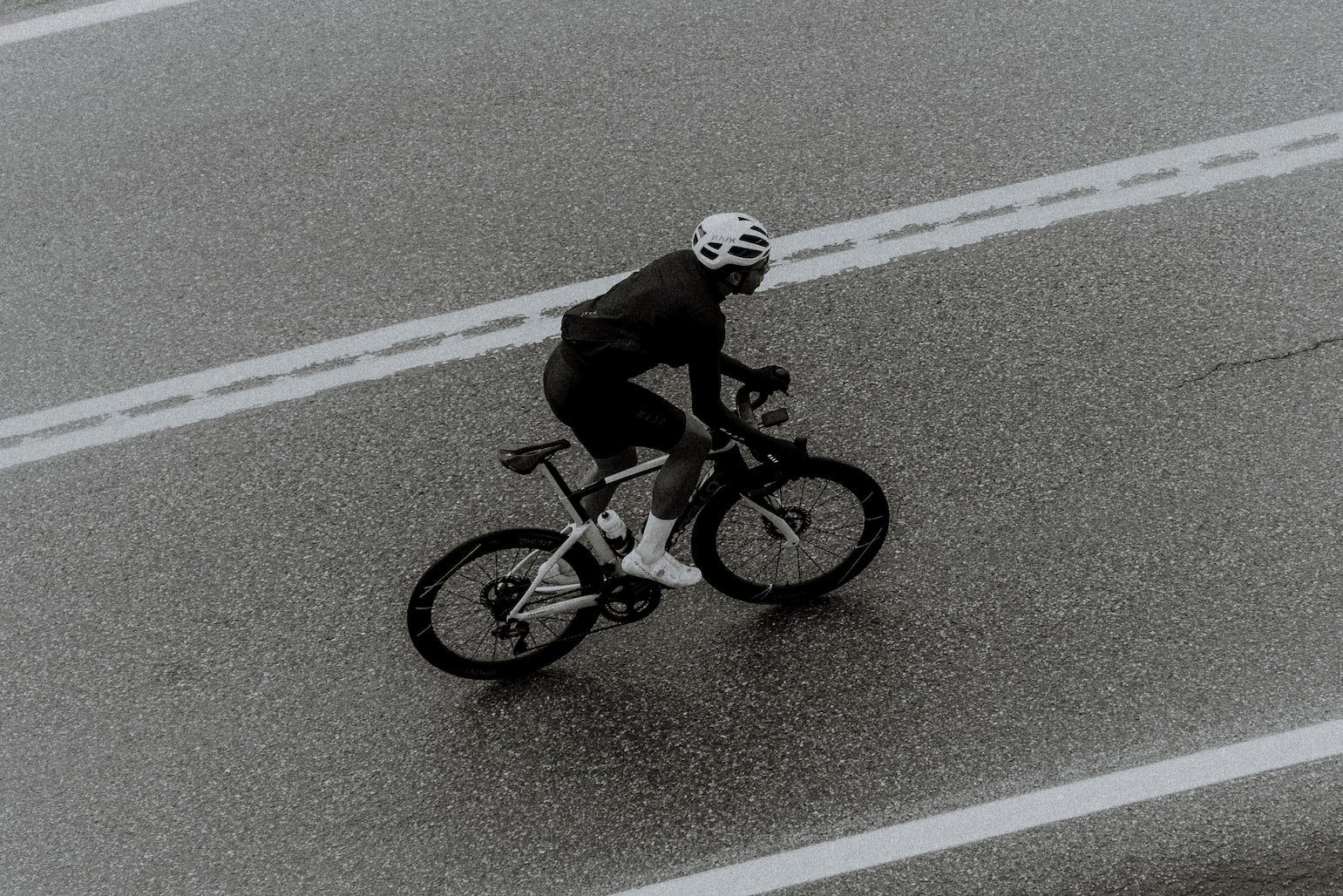 Performance *HIGH* image 12