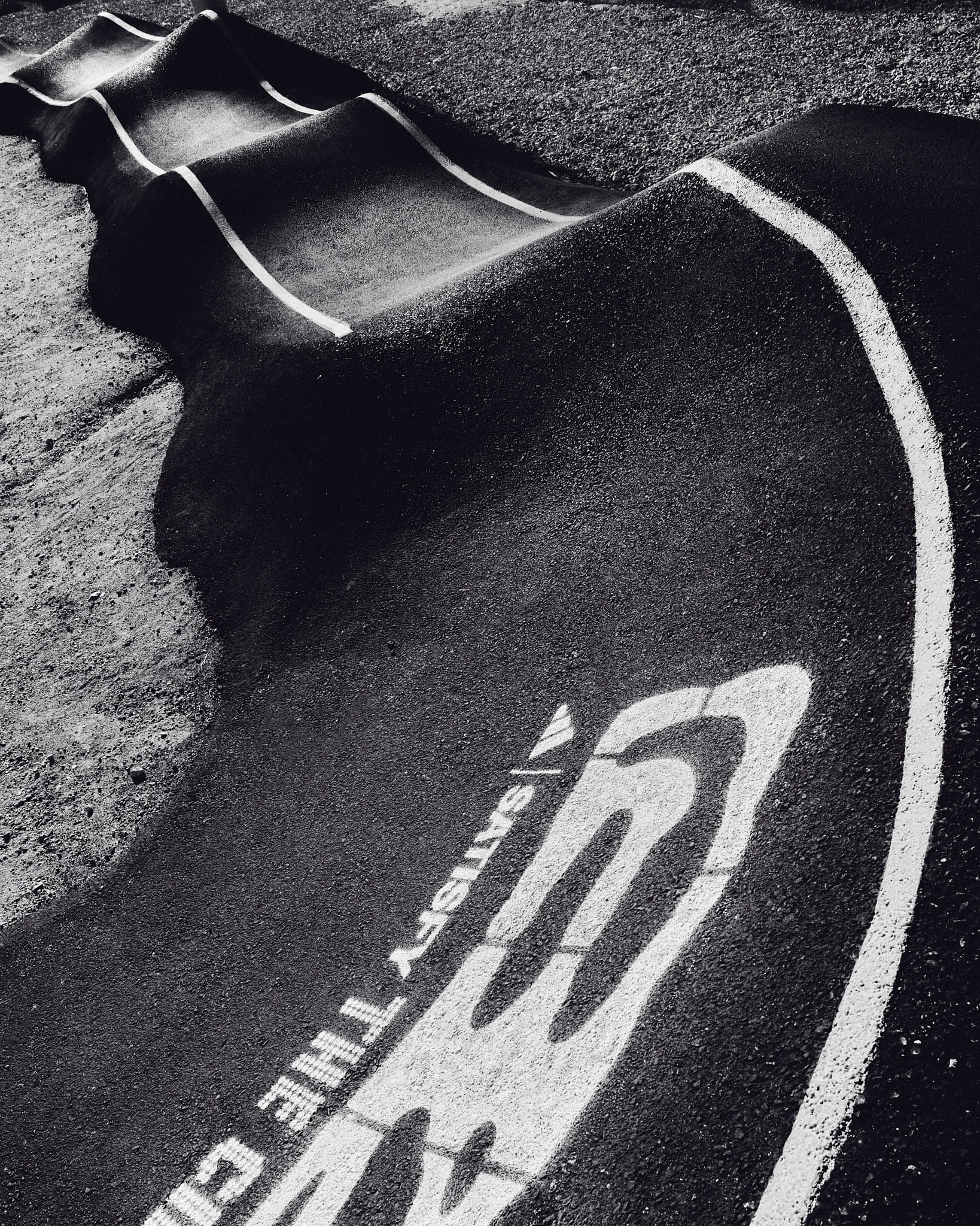 THE CIRCLE PIT image 3